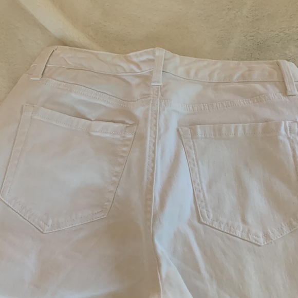 White pants like jeans. Charter Club size 6. Cottony soft and stretchy too! - Picture 4 of 5